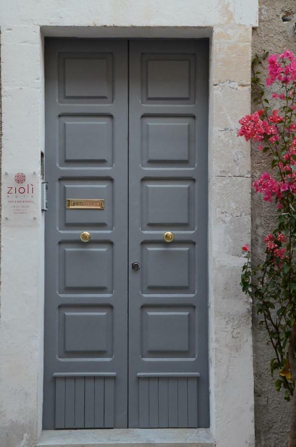 Bed and Breakfast Zioli Noto Exteriér fotografie